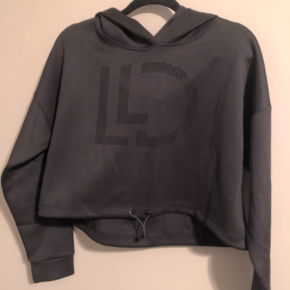 Comfortable athletic jacket